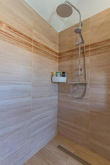 Roomy Apartment 80Sqm At City Center Free Parking Space, Ac & Balcony 布达佩斯 外观 照片