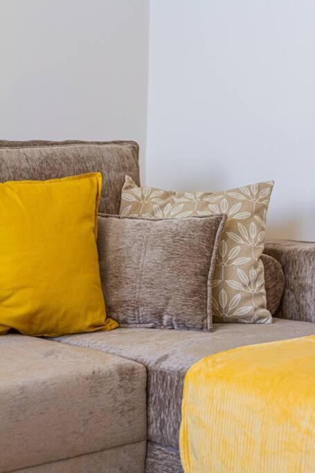 Roomy Apartment 80Sqm At City Center Free Parking Space, Ac & Balcony 布达佩斯 外观 照片